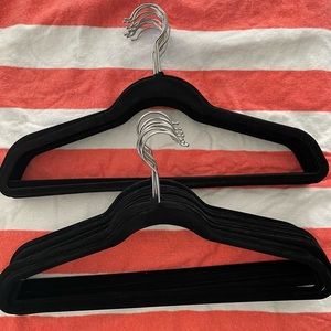 20 Black Velvet Non-Slip Hangers with Silver Hook
